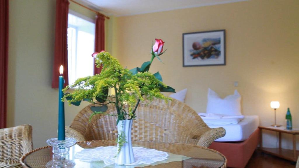 1. Deutsches Kartoffel-Hotel Kusten Екстер'єр фото